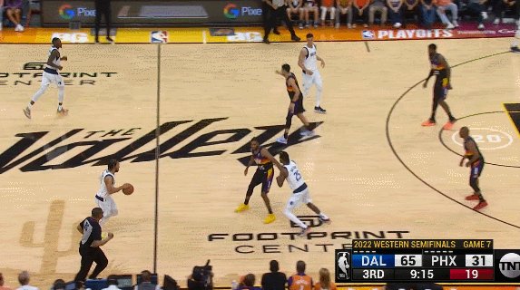 1652789882526090493.gif 2.gif