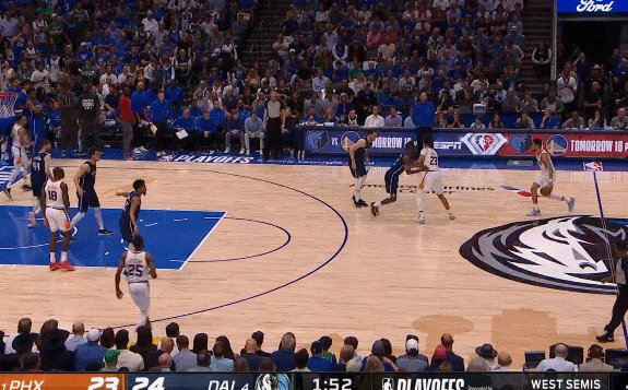 1652789930279048071.gif 8.gif